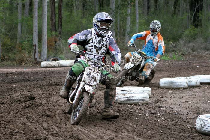 678x444 pixels (83K)